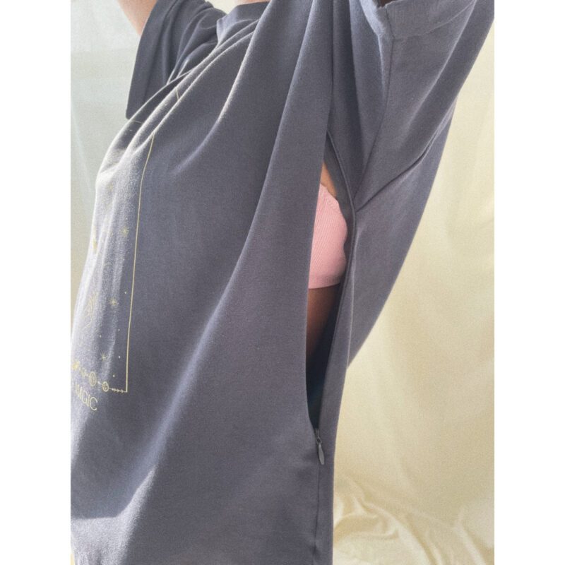 T-shirt do karmienia oversize “Motherhood Magic” Gray