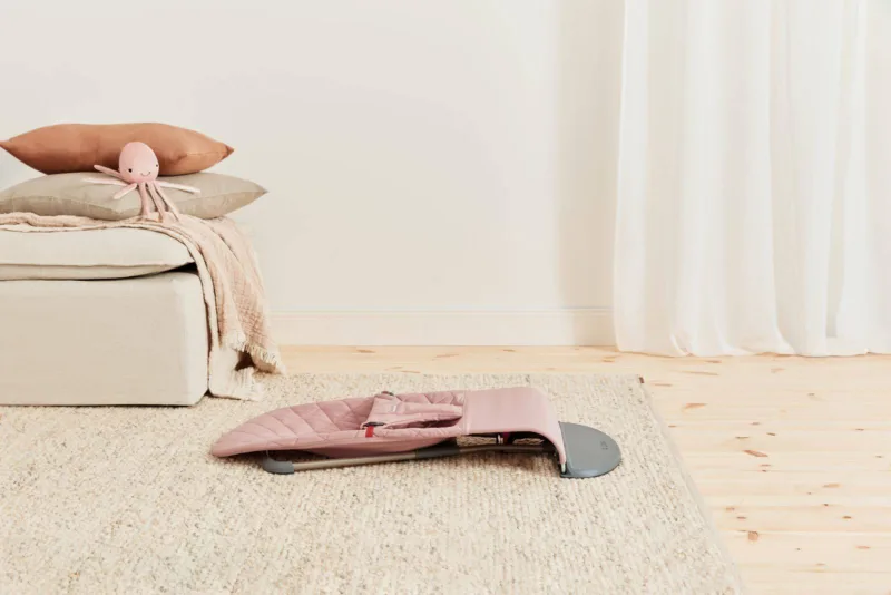 BABYBJORN – leżaczek BLISS – Zgaszony Róż
