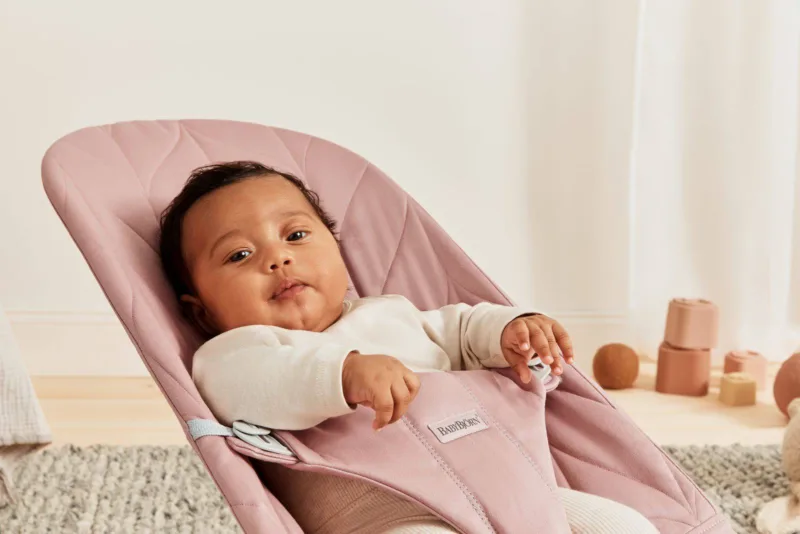 BABYBJORN – leżaczek BLISS COTTON, Petal Quilt, Zgaszony róż