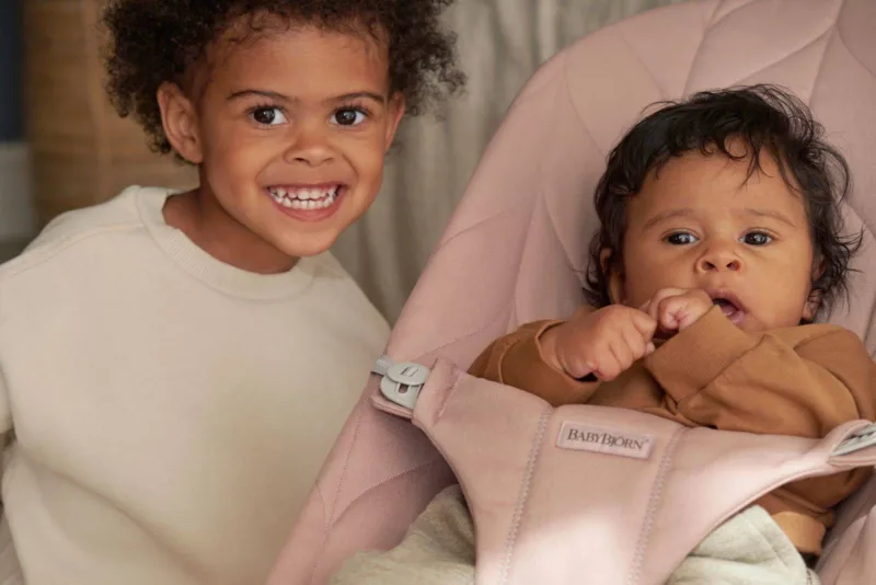 BABYBJORN – leżaczek BLISS COTTON, Petal Quilt, Zgaszony róż
