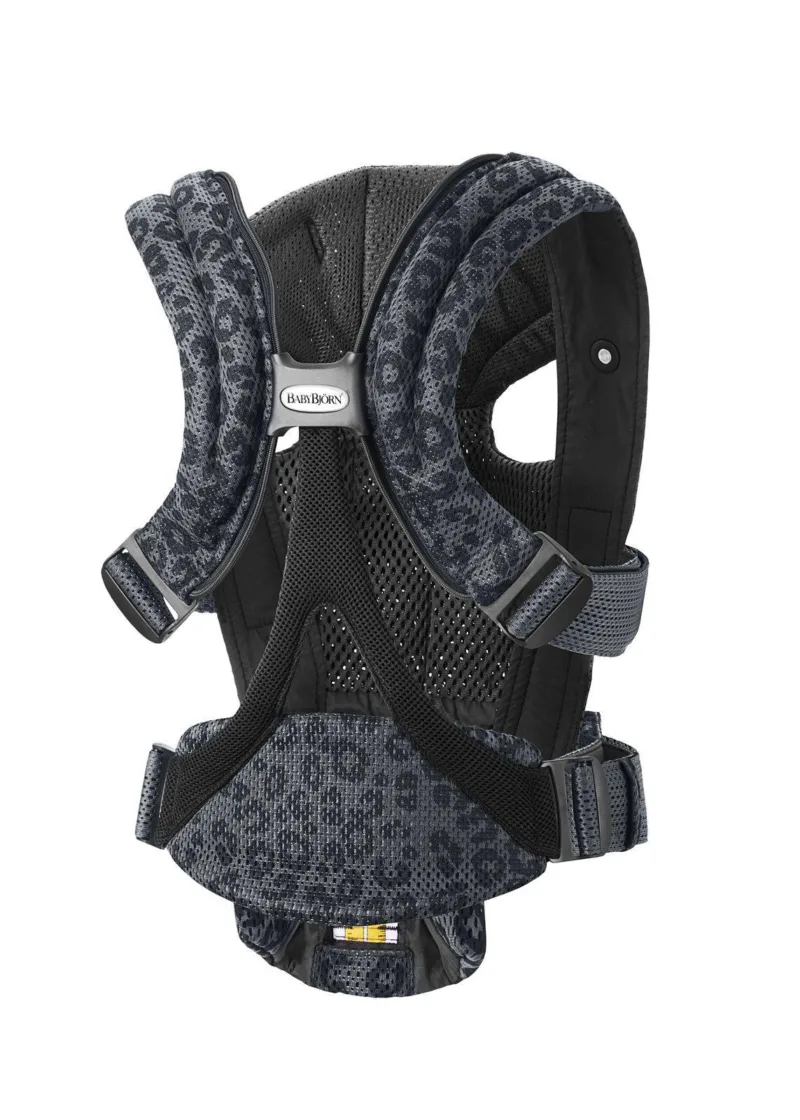 BABYBJORN MOVE 3D Mesh – nosidełko, Antracyt/Leopard