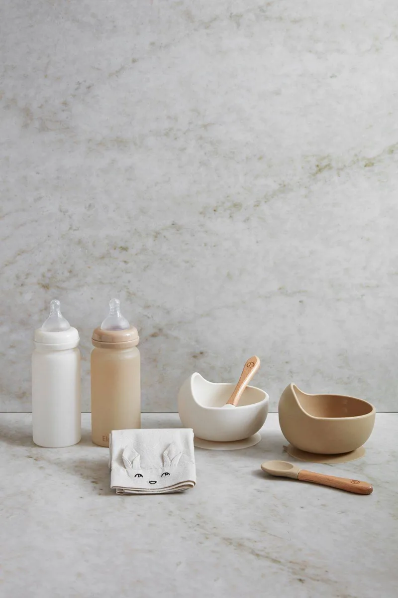 Elodie Details – zestaw do karmienia – miseczka i łyżeczka – Mineral Green