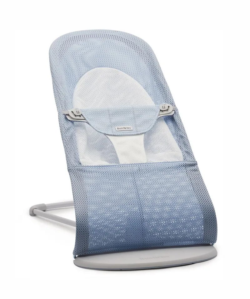 BABYBJORN – leżaczek BALANCE SOFT MESH – Niebieski/Biały