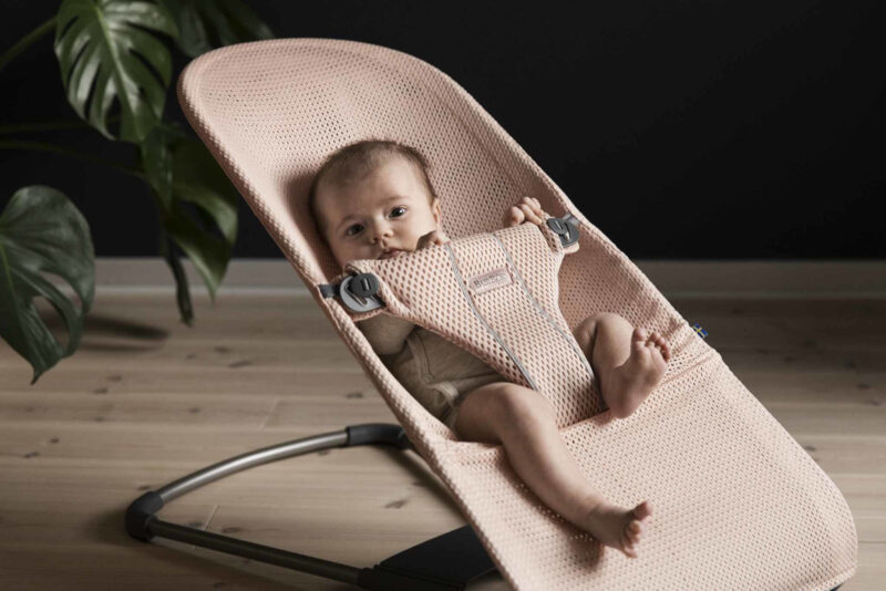 BABYBJORN – leżaczek BLISS MESH – Perłowy Różowy