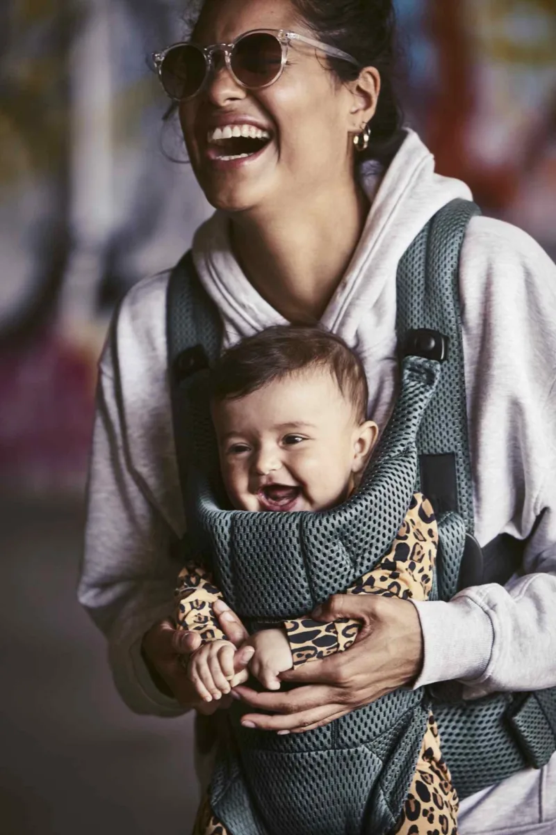 BABYBJORN MOVE 3D Mesh – nosidełko, Zielony