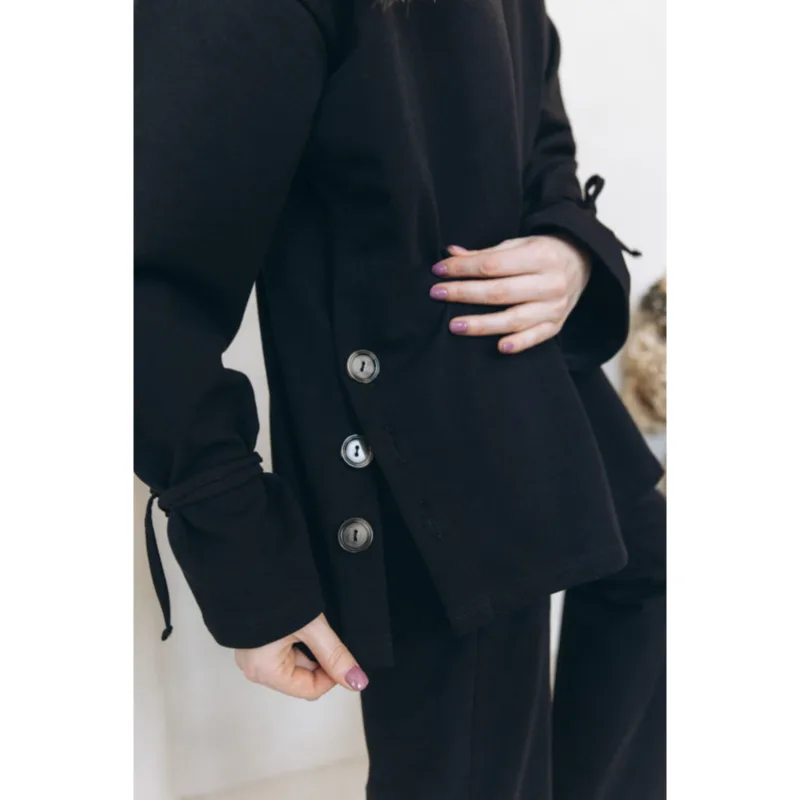 Bluza z troczkami – czarna