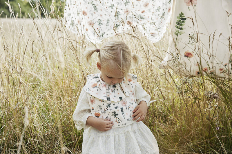 Śliniaczek Elodie Details – Meadow Blossom