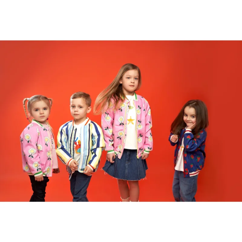 Bomberka bawełna Bio Finishing KidStory – Strawberry