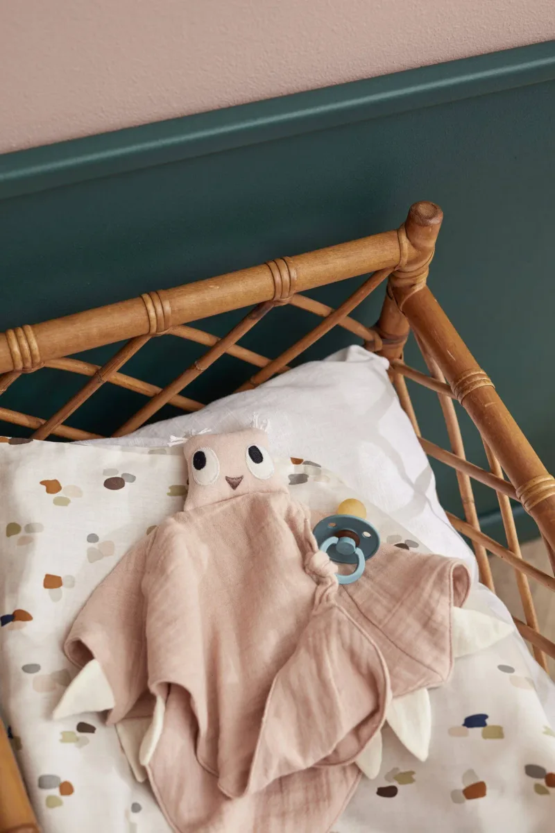 Komfortowy kocyk sowa Ola Kid’s Concept – EDVIN