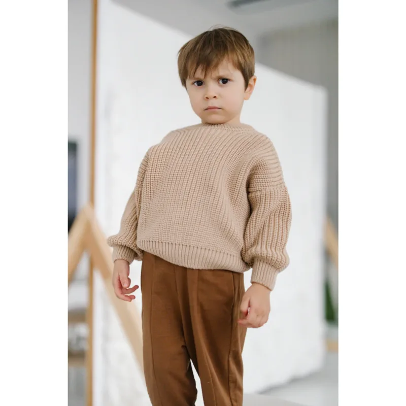 Sweter Give me a break Gang Tales – Almond Milk