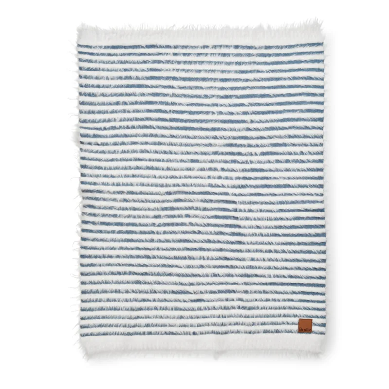 Kocyk Furry Knit Elodie Details – Berry Blue