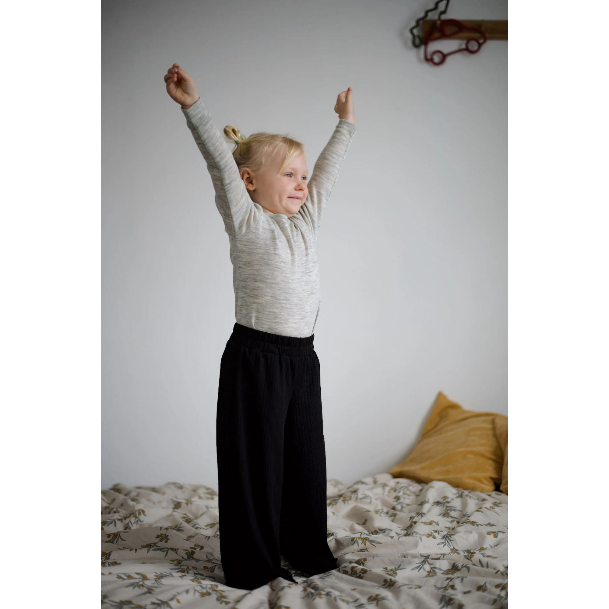 Koszulka z wełny merino dla dzieci z długim rękawem Merinowca – grey